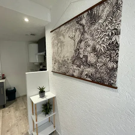 Place Du Marche 103, Au Coeur Du Centre-ville